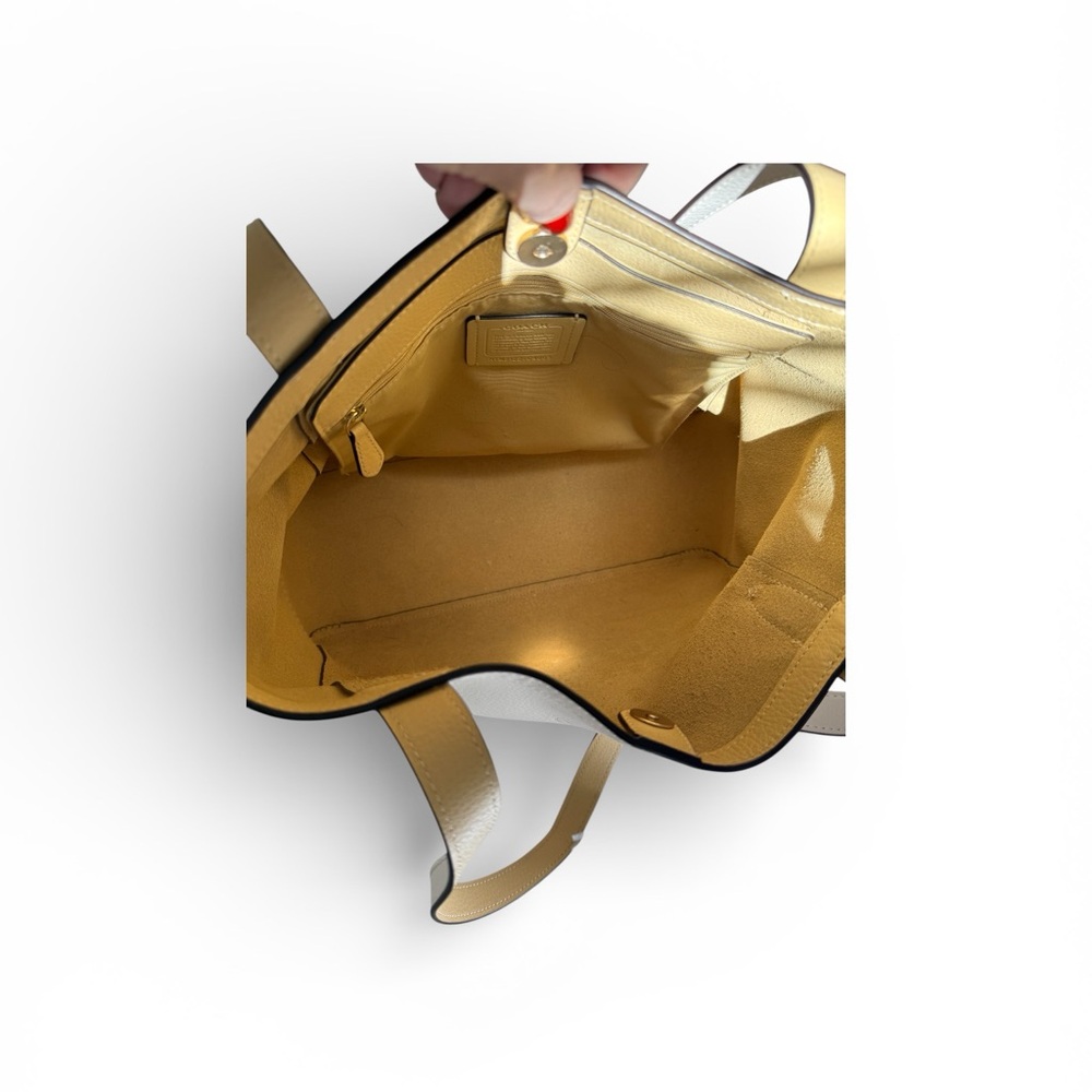 Coach Cream/Chalk Leather Tote Bag with Coach Dust Bag - Picture 8 of 16